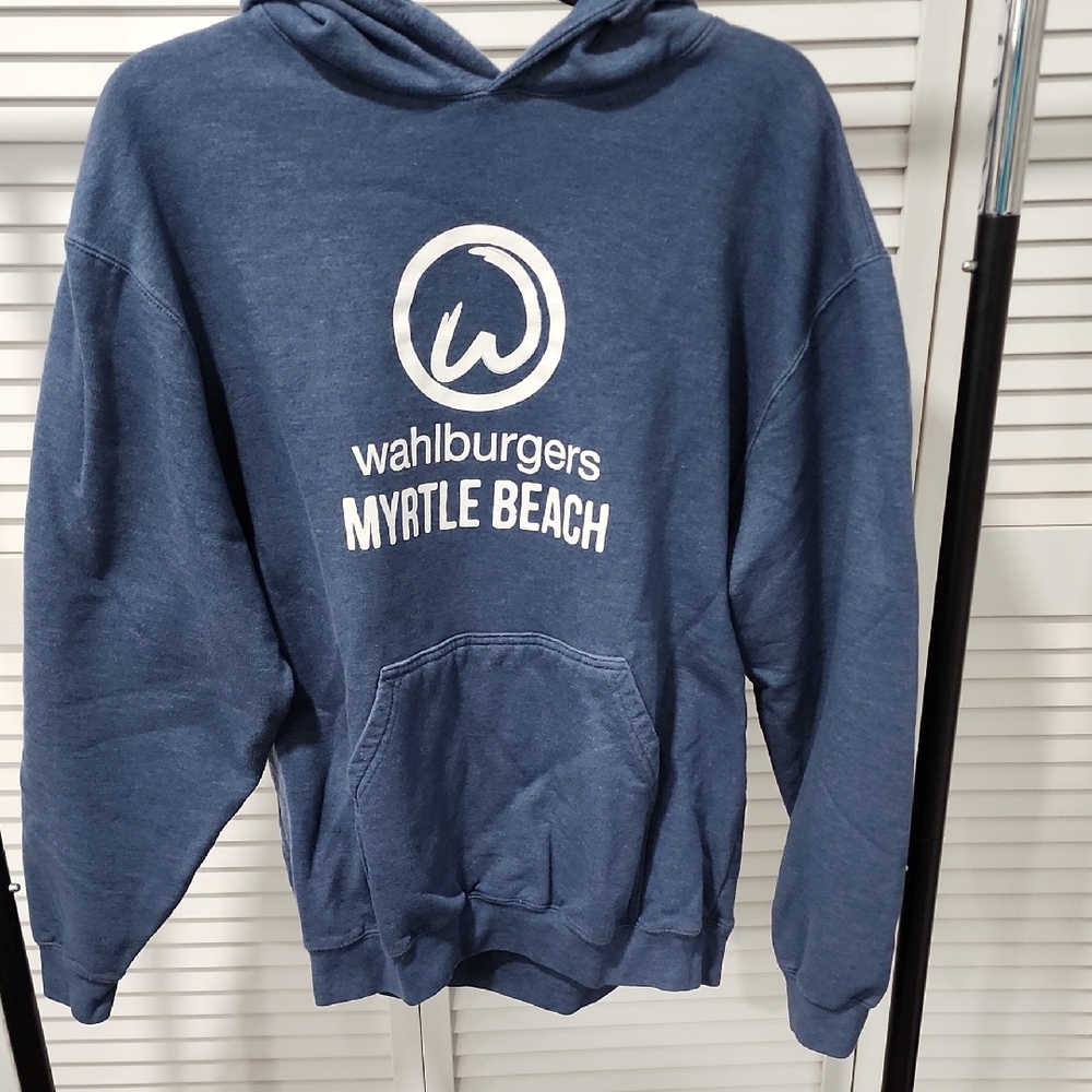 Wahlburgers Myrtle Beach Navy Hoodie. Large.